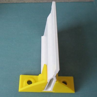 Τεχνική Pultrusion 120mm Fiberglass Support Beam για το δάπεδο πουλερικών χοίρων πρόβατα