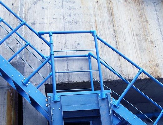 Βιομηχανικό σχεδιασμό Στυλ GFRP FRP Σκαλοπατιές για μόνωση και αντοχή στη διάβρωση